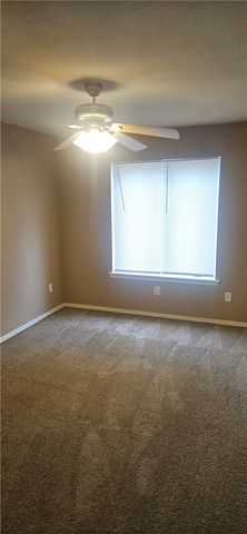 820 Piedmont Place 3, Fayetteville, AR 72701