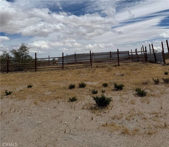 9511 ANZA TRL, Lucerne Valley, CA 92356