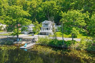 35 Keyes Rd, Westford, MA 01886