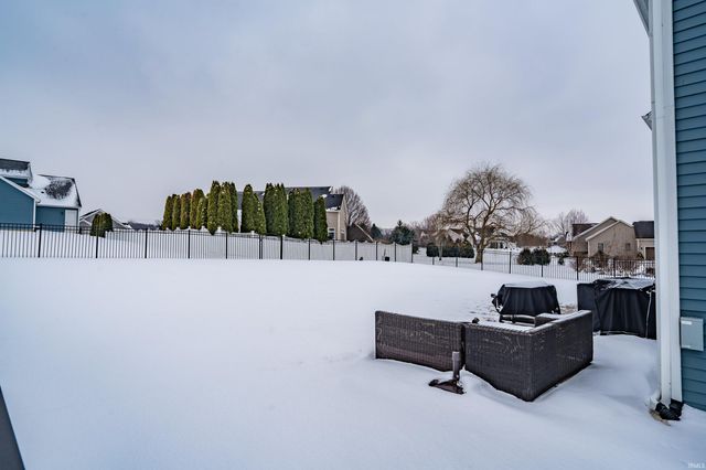 11219 Mallory Court, Roanoke, IN 46783