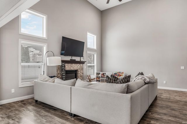 11219 Mallory Court, Roanoke, IN 46783