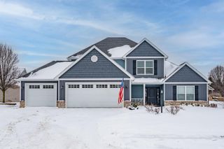 11219 Mallory Court, Roanoke, IN 46783