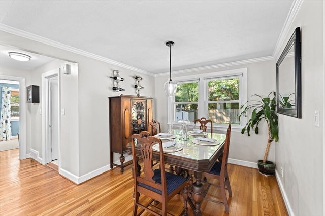 122 Lockland Ave, Framingham, MA 01701