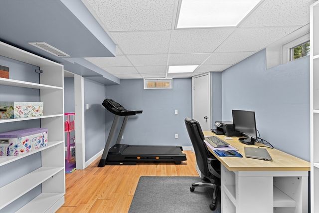 122 Lockland Ave, Framingham, MA 01701