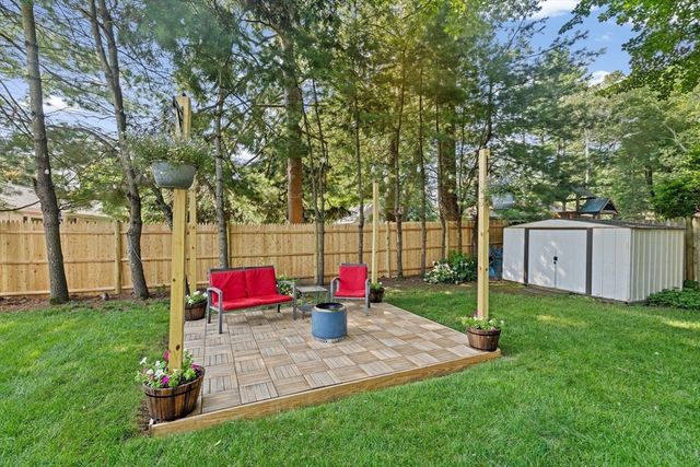 122 Lockland Ave, Framingham, MA 01701