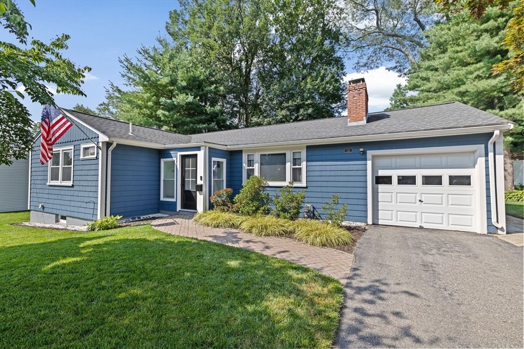 122 Lockland Ave, Framingham, MA 01701
