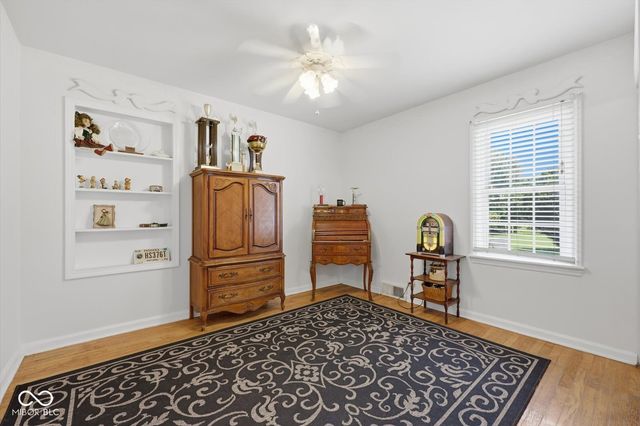 449 E McKay Road, Shelbyville, IN 46176