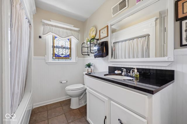 449 E McKay Road, Shelbyville, IN 46176
