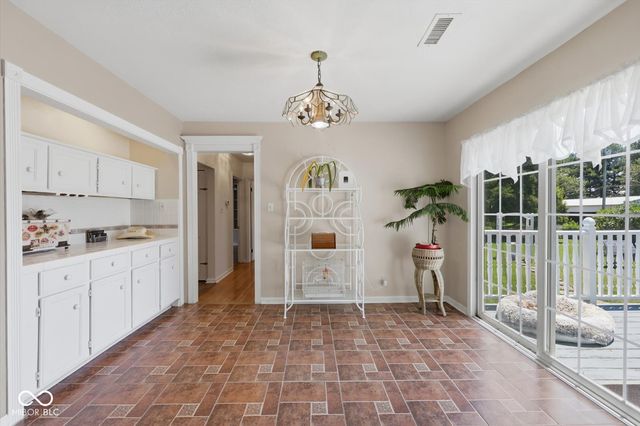 449 E McKay Road, Shelbyville, IN 46176