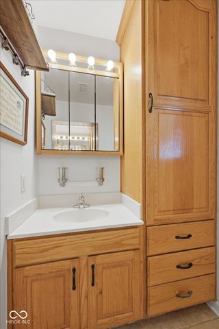 449 E McKay Road, Shelbyville, IN 46176