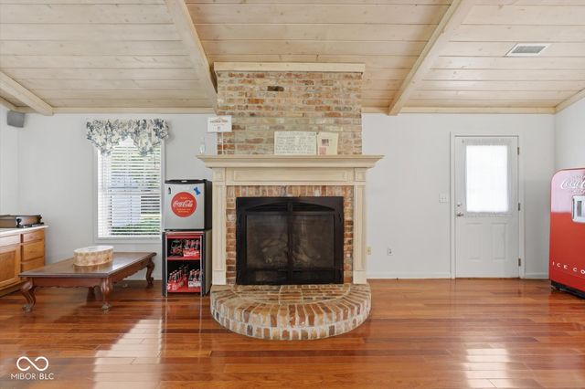 449 E McKay Road, Shelbyville, IN 46176