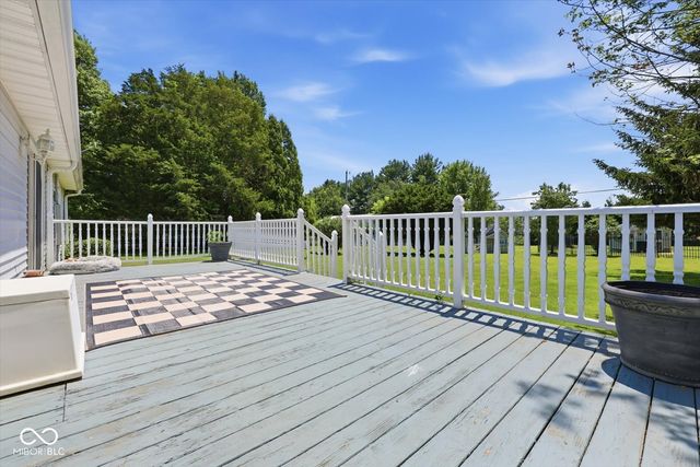 449 E McKay Road, Shelbyville, IN 46176