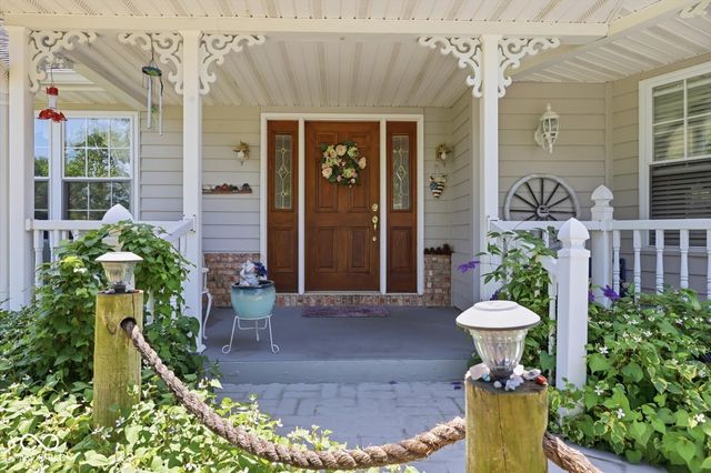449 E McKay Road, Shelbyville, IN 46176