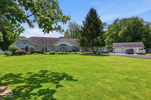 449 E McKay Road, Shelbyville, IN 46176