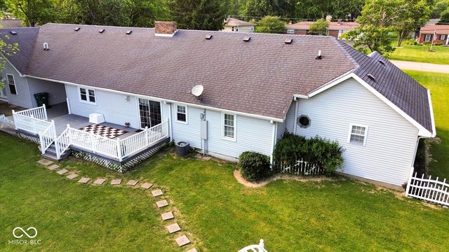 449 E McKay Road, Shelbyville, IN 46176