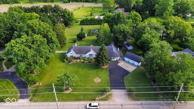 449 E McKay Road, Shelbyville, IN 46176
