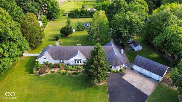 449 E McKay Road, Shelbyville, IN 46176