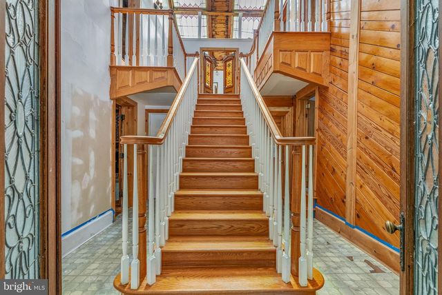 15 CHURCH ST, Mullica Hill, NJ 08062