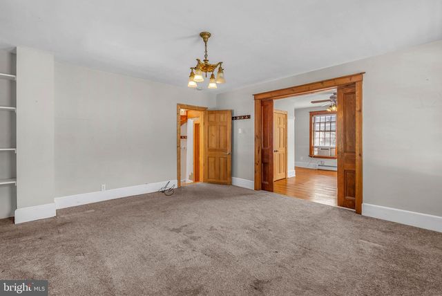 15 CHURCH ST, Mullica Hill, NJ 08062