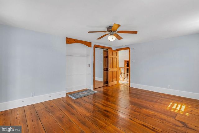 15 CHURCH ST, Mullica Hill, NJ 08062