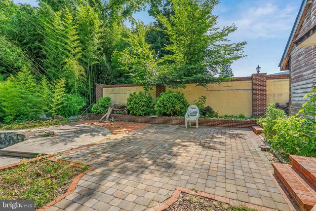 15 CHURCH ST, Mullica Hill, NJ 08062