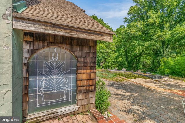 15 CHURCH ST, Mullica Hill, NJ 08062