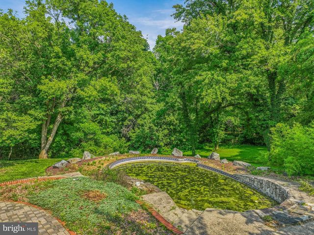 15 CHURCH ST, Mullica Hill, NJ 08062