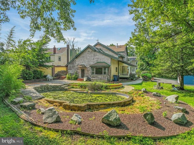 15 CHURCH ST, Mullica Hill, NJ 08062