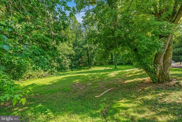 15 CHURCH ST, Mullica Hill, NJ 08062