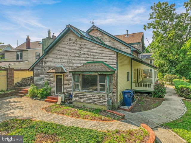15 CHURCH ST, Mullica Hill, NJ 08062