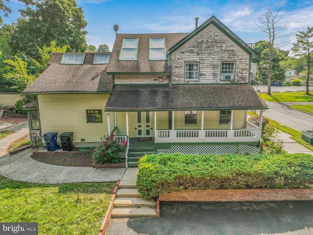 15 CHURCH ST, Mullica Hill, NJ 08062