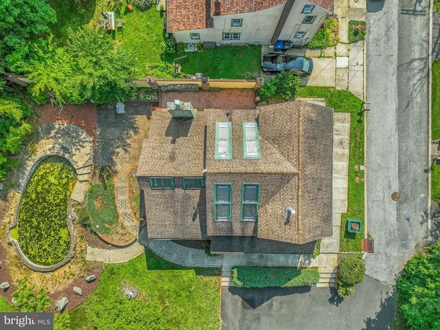 15 CHURCH ST, Mullica Hill, NJ 08062