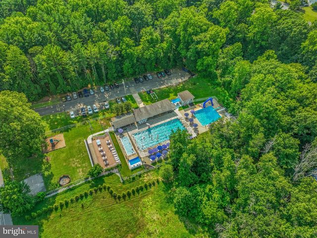 15 CHURCH ST, Mullica Hill, NJ 08062