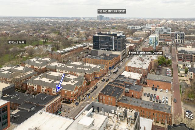 12 W Russell Street, Columbus, OH 43215