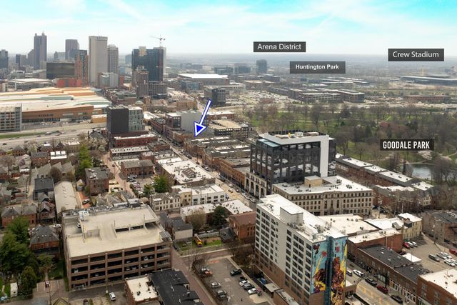 12 W Russell Street, Columbus, OH 43215