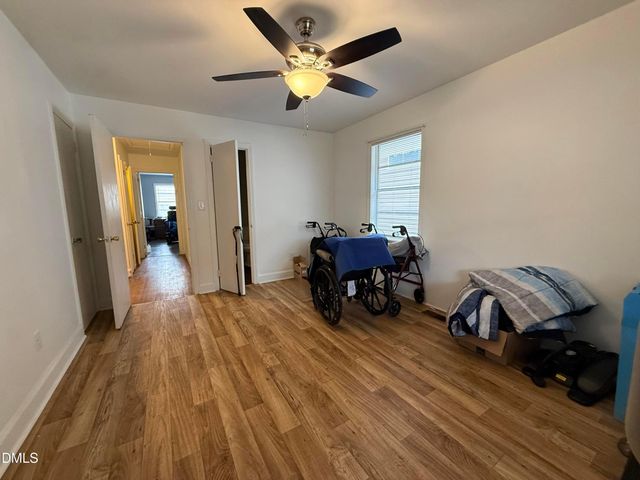 412 S 5th Street, Smithfield, NC 27577