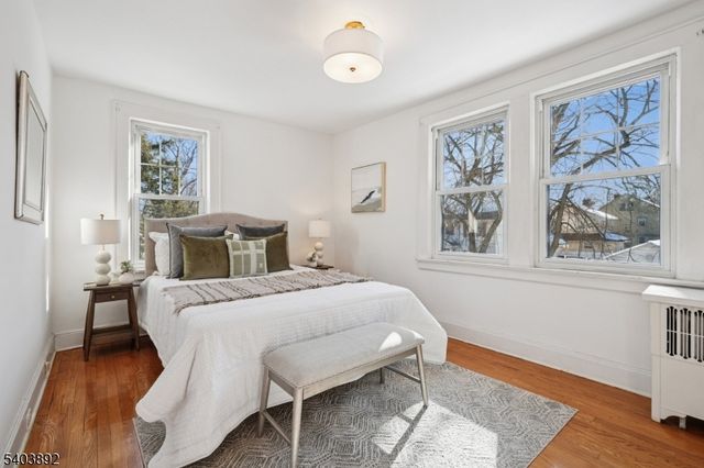 26 Lafayette Ave, East Orange City, NJ 07017