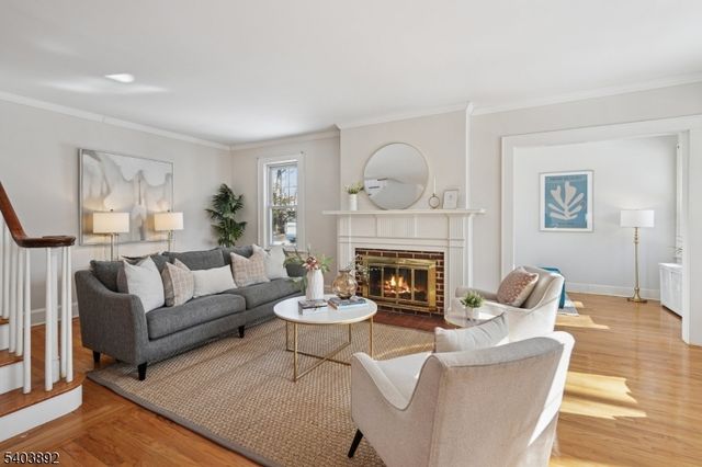 26 Lafayette Ave, East Orange City, NJ 07017