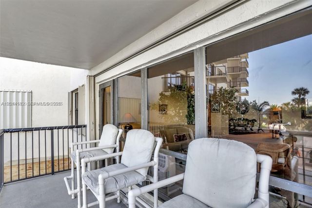 1800 S Ocean Blvd Apt 210, Lauderdale By The Sea, FL 33062