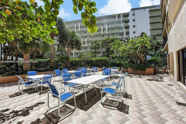 1800 S Ocean Blvd Apt 210, Lauderdale By The Sea, FL 33062