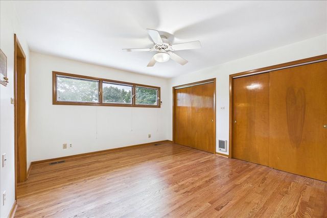 2N356 Euclid Avenue, Glen Ellyn, IL 60137