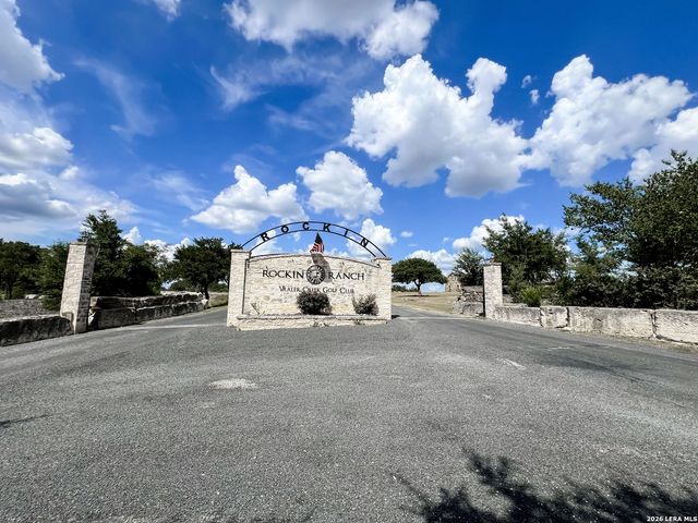 208 George Dolson, Blanco, TX 78606
