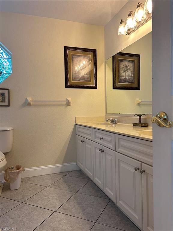 Image 13 of property listing at 111 4th PL, Cape Coral, FL 33990