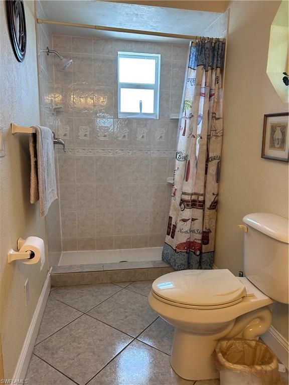 Image 15 of property listing at 111 4th PL, Cape Coral, FL 33990