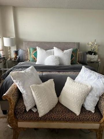 10101 E Bay Harbor Dr 702, Bay Harbor Islands, FL 33154