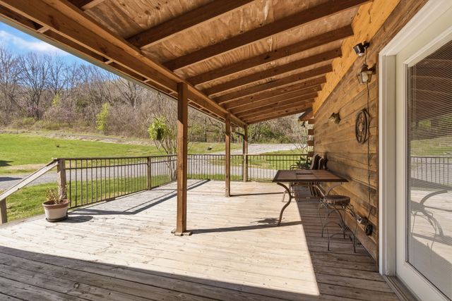 5946 SE Tater Peeler Rd, Lebanon, TN 37090