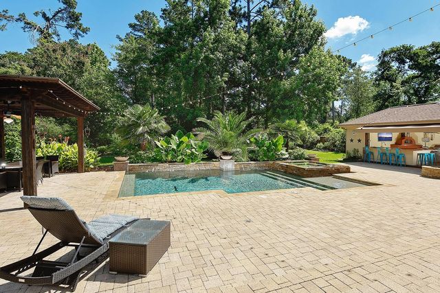 27606 Ossineke Drive, Spring, TX 77386
