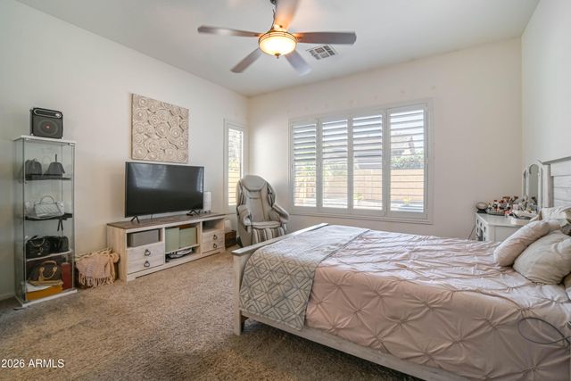 4019 E Del Rio Street, Gilbert, AZ 85295