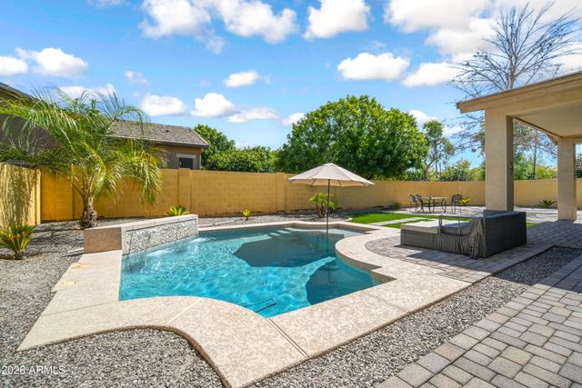 4019 E Del Rio Street, Gilbert, AZ 85295