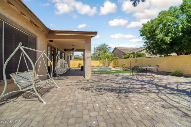 4019 E Del Rio Street, Gilbert, AZ 85295
